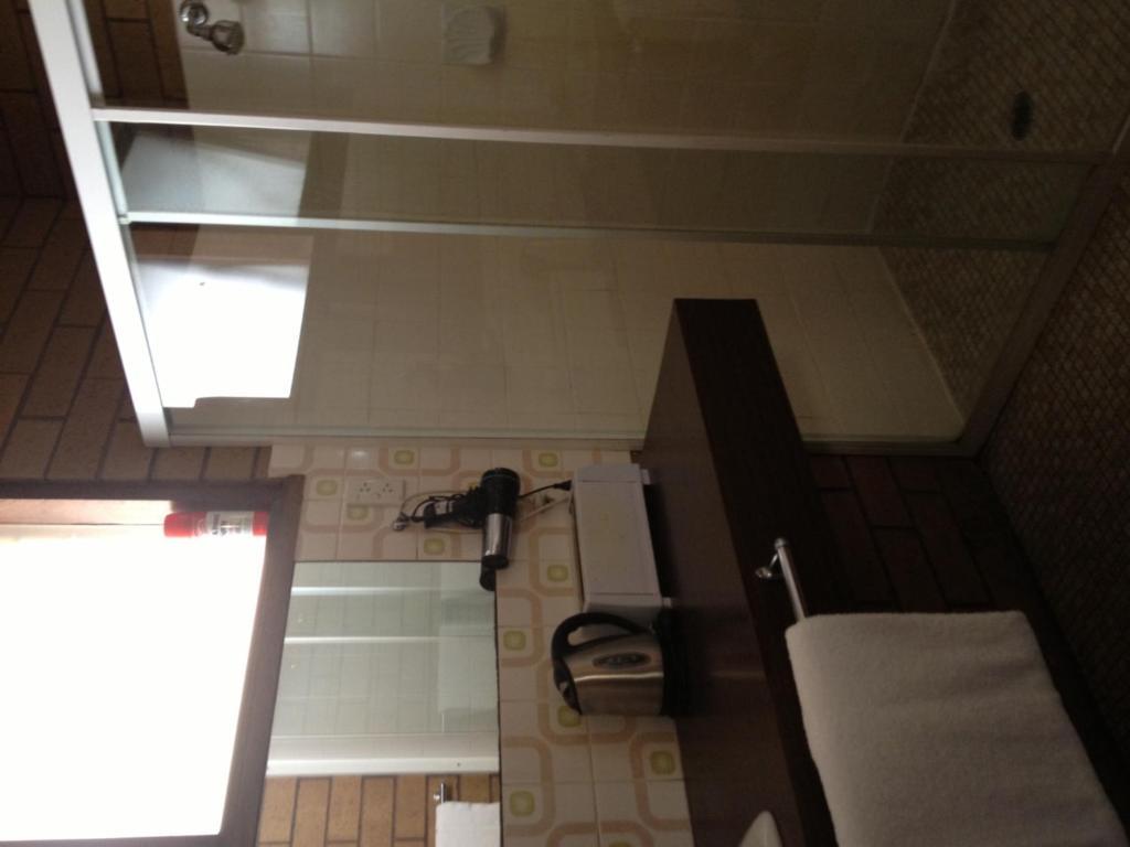 ג'ילונג Rippleside Park Motor Inn חדר תמונה