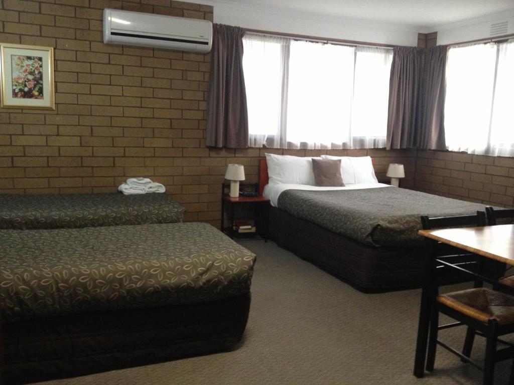 ג'ילונג Rippleside Park Motor Inn חדר תמונה