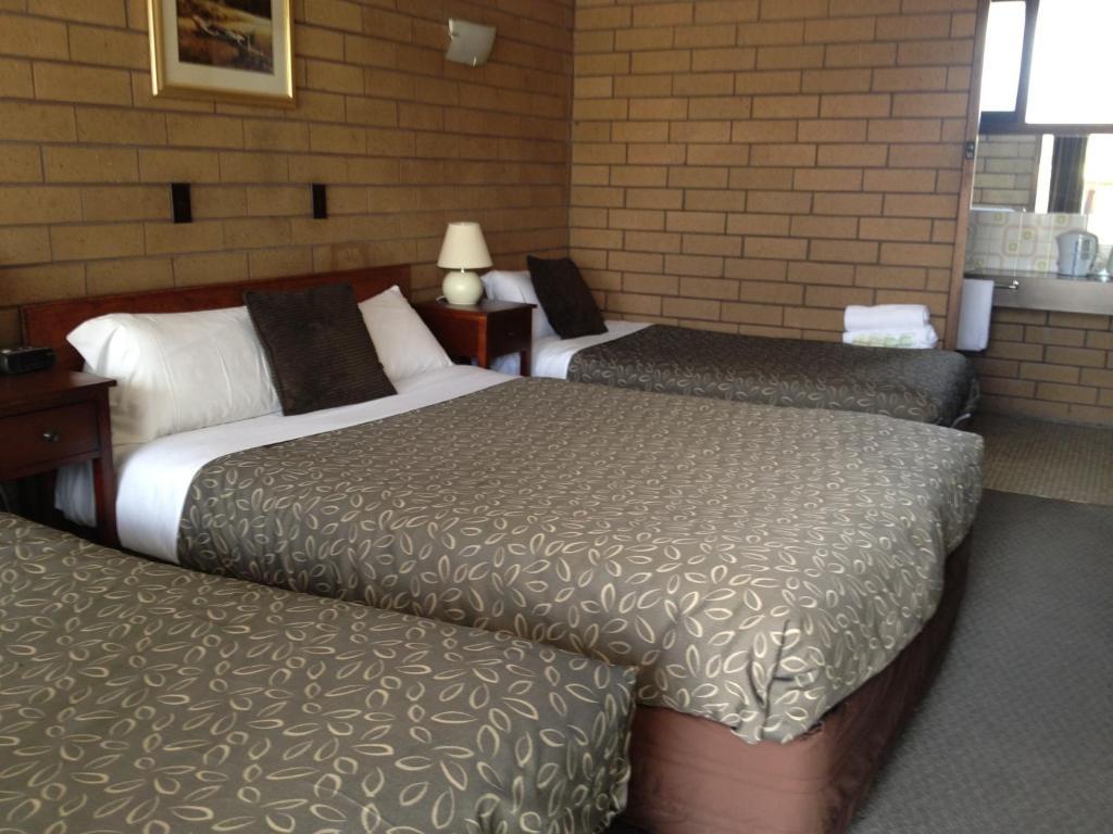 ג'ילונג Rippleside Park Motor Inn חדר תמונה